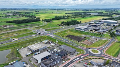 Oldebroek steunt duurzame groei met Smart Energy Hub op bedrijvenpark H2O