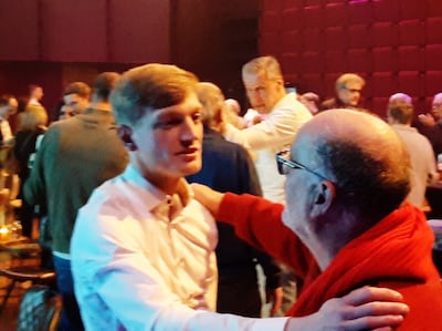 Nieuwe Hellendoornse raad is bijna kopie van de oude, bijna alle lijsttrekkers halen wel iets positi