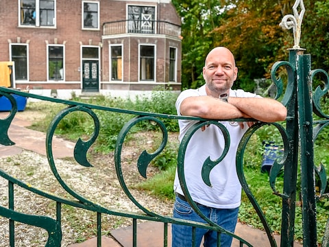 Droomhuis van Omar blijkt één grote bouwval, maar verbouwen mag niet: ‘Op alles wordt ‘nee’ gezegd’
