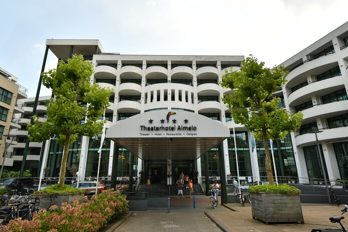 Het COA huurt in het Theaterhotel kamers voor asielzoekers.