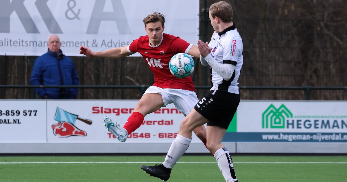Topscorer Kamphuis naar Heino • Staphorst strikt Dijkstra • Zesde nieuweling SDC Putten