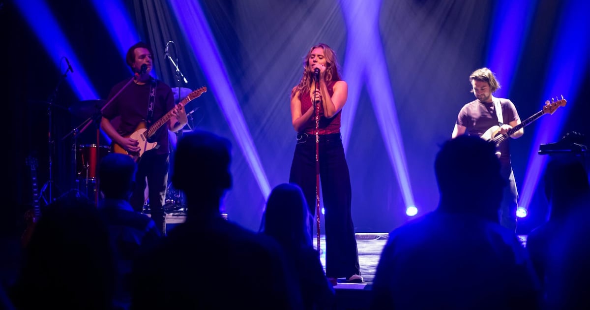 Gratis muziekoptredens in Enschede: dit is het programma van Popronde 2026