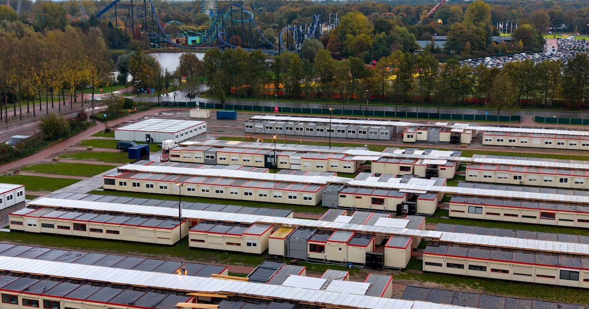 Wanneer het in Ter Apel té druk is, biedt de opvang in Biddinghuizen (opnieuw) redding: ‘Eerder open