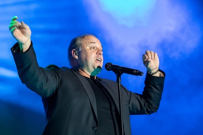 In beeld: de ‘betaalde’ donderdagavond en feest in het centrum bij Stöppelhaene in Raalte