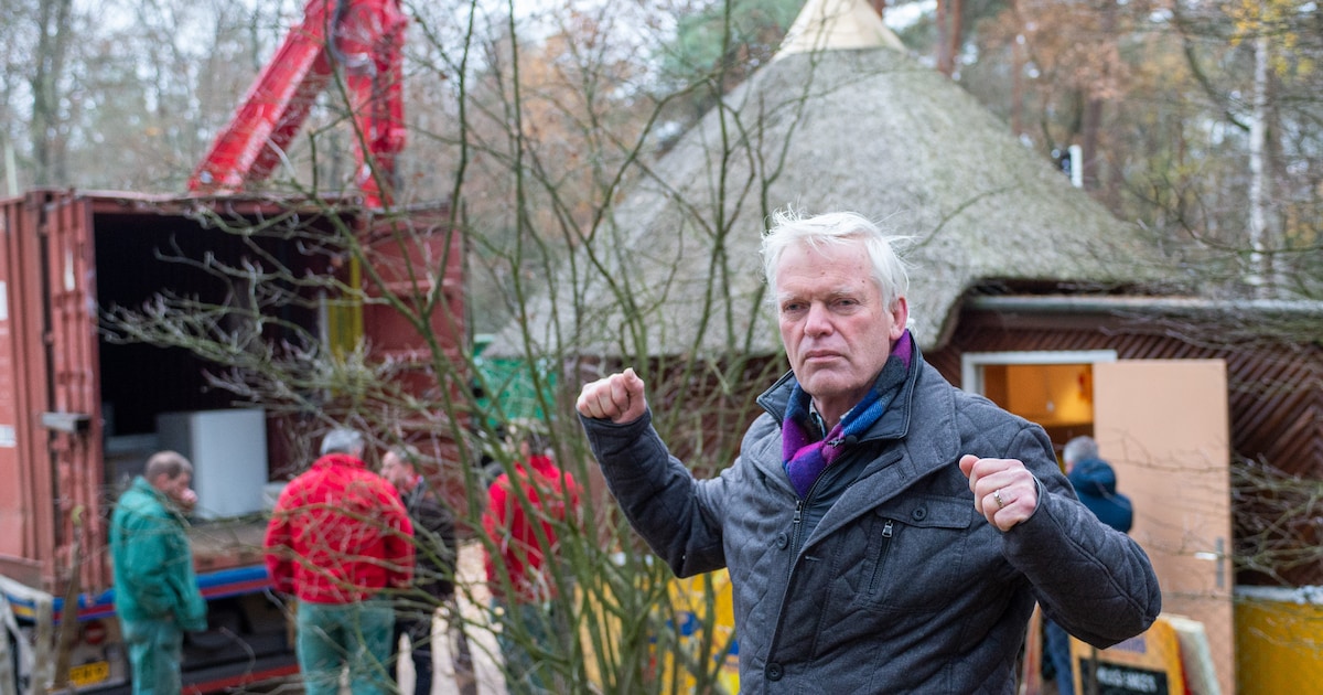 John knokt als een terriër voor genoegdoening, sinds Epe zijn kiosk liet slopen: ‘Schade is 458.855 