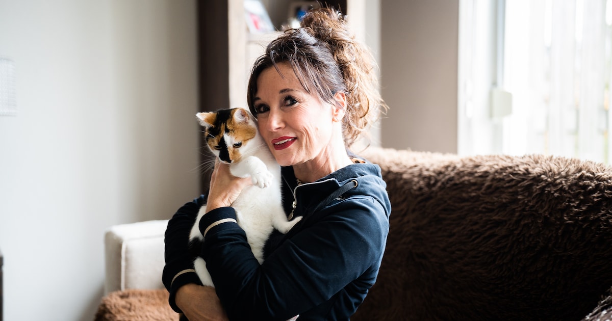 ‘Kattenfluisteraar’ José kan haar vak niet meer uitoefenen, maar vindt een nieuwe weg: ‘Kan niet zon