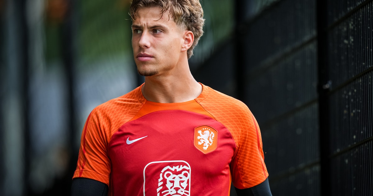 PEC-doelman De Graaff maakt debuut voor Jong Oranje • Buurmeester ontbreekt nog op training