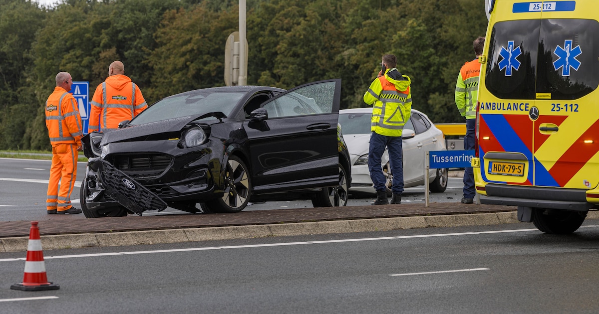Ongeval met letsel op A6 in Almere