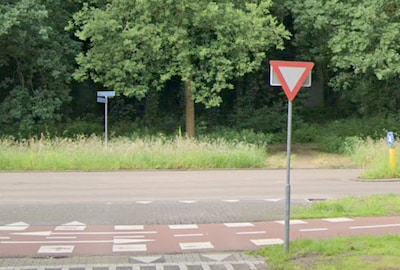Fietser uit Harderwijk loopt hoofdletsel op na fietsongeval