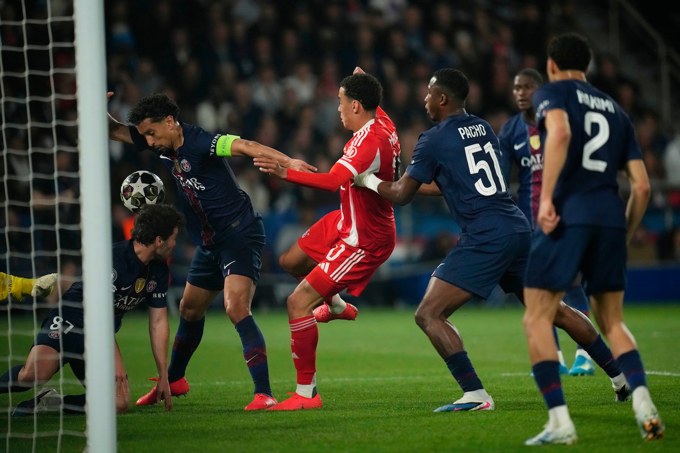 LIVE Champions League | Spektakelstuk in halve finale tussen PSG en ...