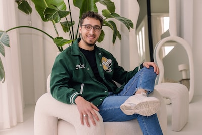 Koen (25) kampte met een eetstoornis: ‘Ik wil het taboe bij mannen doorbreken’