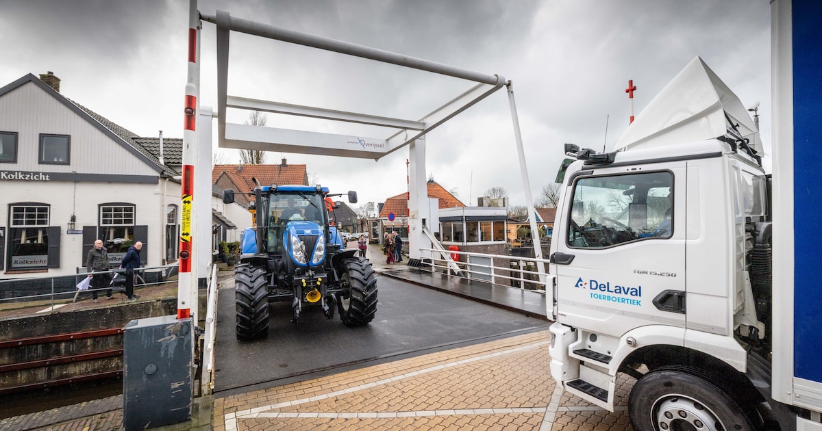 Deze brug staat ’s zomers soms veertig minuten per uur open, maar geld voor oplossing ontbreekt