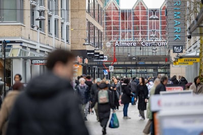 Criminaliteit daalt in Almere, maar niet alles is koek en ei: ‘90 procent van verdachten bij explosi