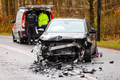 Acht gebroken ribben en hersenletsel: vrouw (60) krijgt taakstraf om ongeval in Apeldoorn