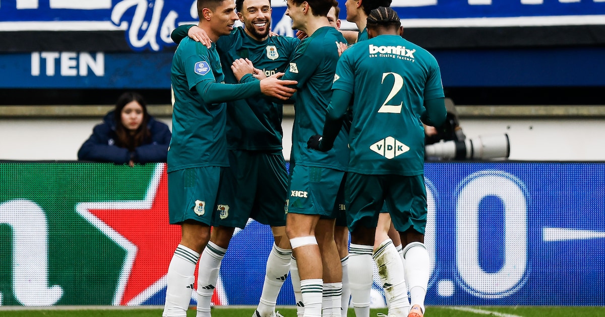 LIVE | SC Heerenveen komt terug in wedstrijd na droomstart voor PEC Zwolle