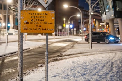 Brink tot Brinkloop in Deventer gaat door ondanks sneeuw: ‘Gelukkig vriest het niet’