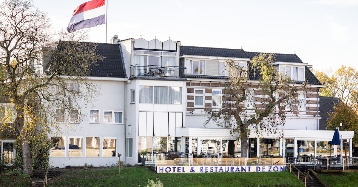 Noodopvang voor nareizigers opnieuw met een paar maanden verlengd in Ommen