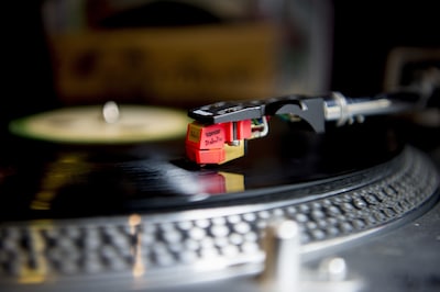 Liefhebber van Bach, Beethoven en Mozart? Dan kun je op deze plek terecht voor vijftig lp’s met klassieke muziek