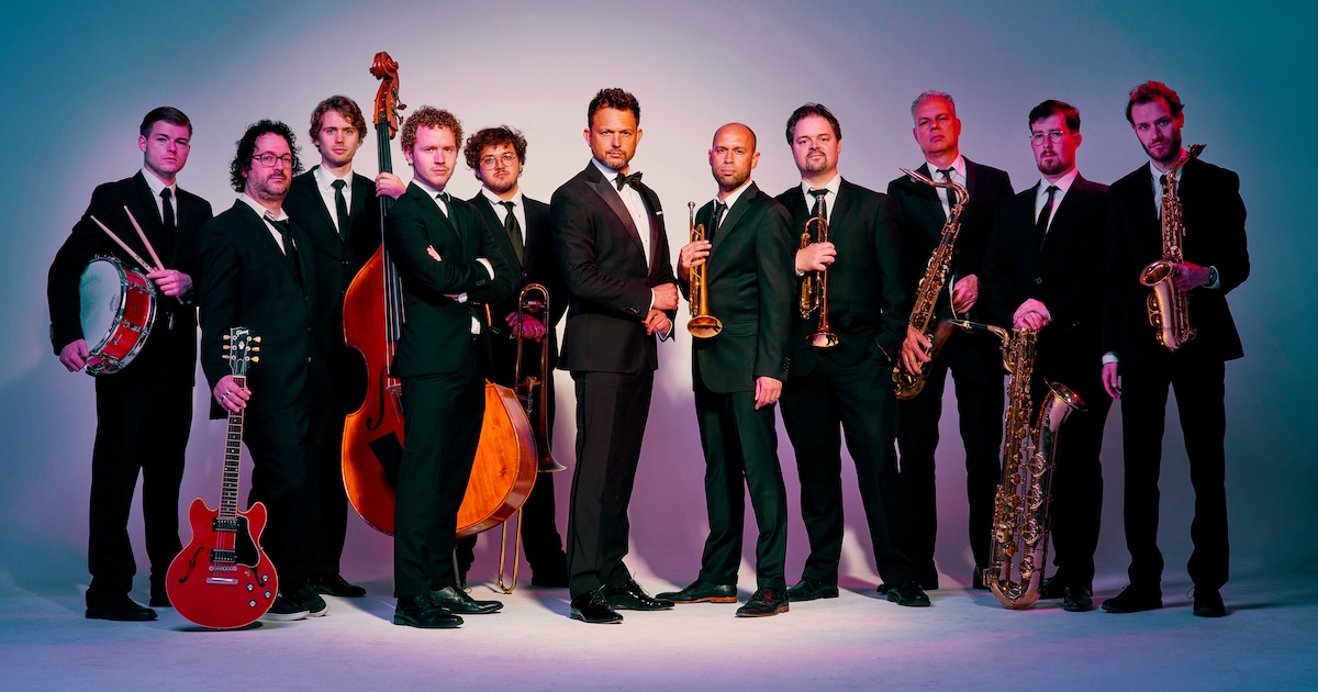 Bigband Bosco en Johnny Rosenberg treden op in Ommen