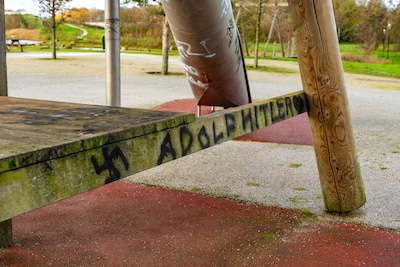 Burgemeester Harderwijk roept op tot stevig gesprek over fatsoen