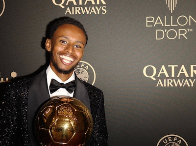 Grote drukte rond populaire vlogger in Amersfoortse binnenstad: ‘Insane, ik ben in shock’