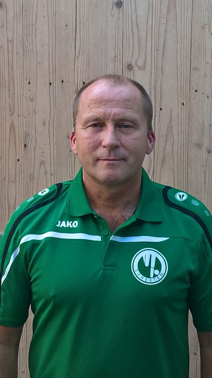 Heeten neemt na vijf seizoenen afscheid van trainer Alex Booij ...