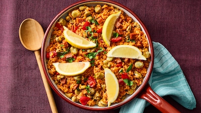 Wat Eten We Vandaag: Tomatenrijst met chorizo en tuinbonen