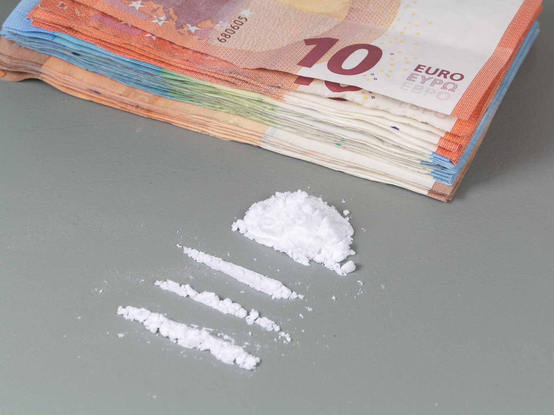 Zitten onze eurobiljetten vol cocaïne? Student uit Deventer doet opmerkelijke ontdekking