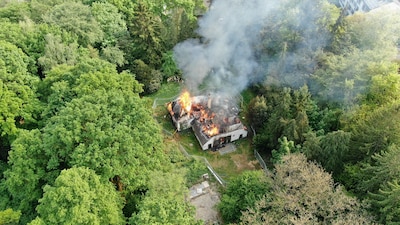 Projectontwikkelaar baalt dat leegstaande boerderij in Deventer is platgebrand: ‘Dit is echt vreseli