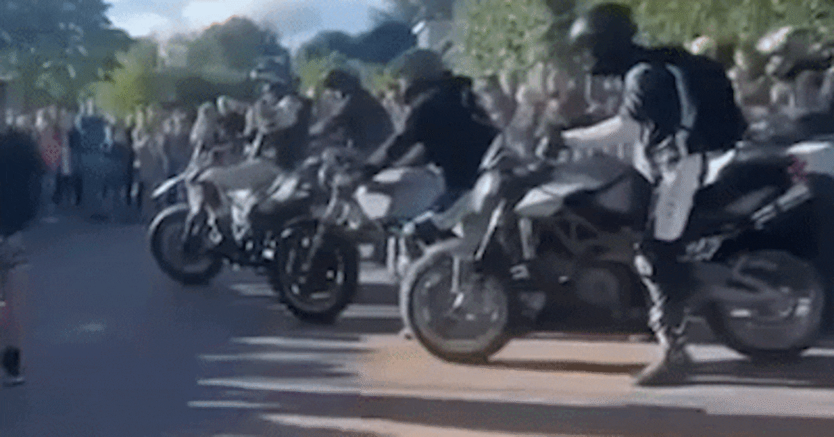 Apeldoorner (24) wil stunten met zijn motor, maar dat gaat vreselijk mis: dit is zijn straf