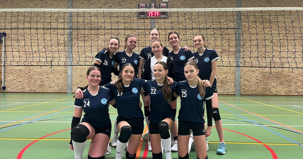 Britt ‘mini van de week’ bij B-meiden van Dreumelse volleybalclub Touché