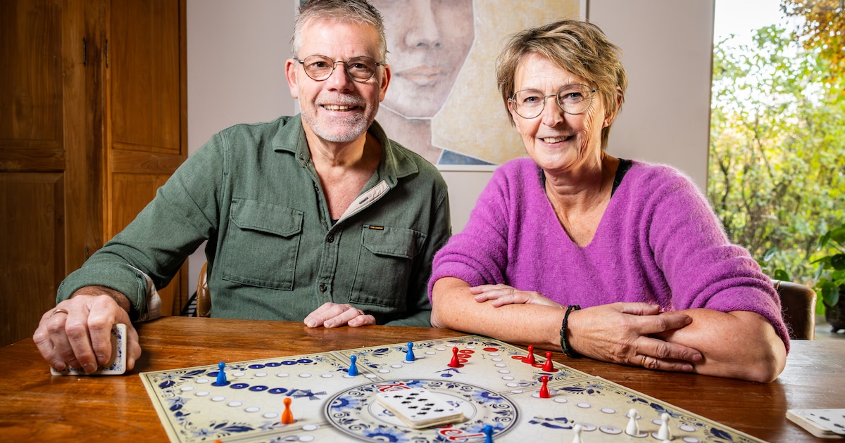 Henk en Hermanna hebben standaard luizenshampoo en extra tandenborstels ...