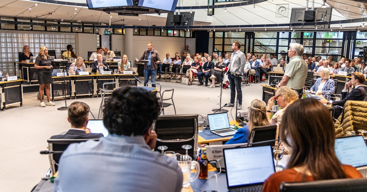 Deel van politiek Apeldoorn heeft moeite met uitsluiten FvD (en dit zegt een deskundige er over)