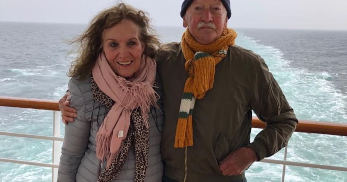 Jeanne (82) en Jos (88) werden verliefd op de dansvloer in Deventer: ‘Mocht achterop zijn brommer’