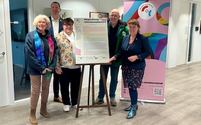 Lokale partijen in Bronckhorst ondertekenen voor het eerst Regenboogstembusakkoord