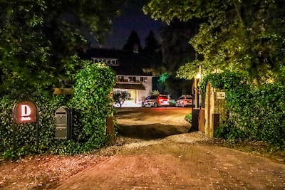 Man zwaargewond bij steekpartij; vermoedelijk na mislukte inbraak of woningoverval