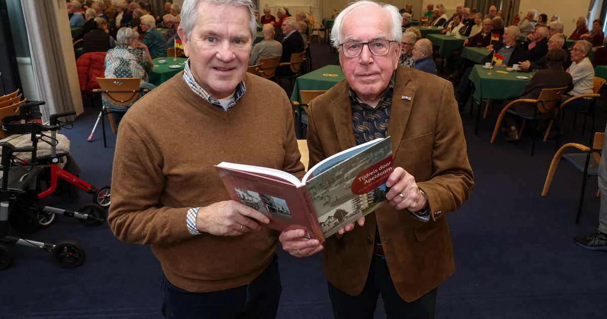 Berry (74) en Alex (69) leggen transformatie Apeldoorn vast: ‘Het is écht van dorp naar stad gegaan’