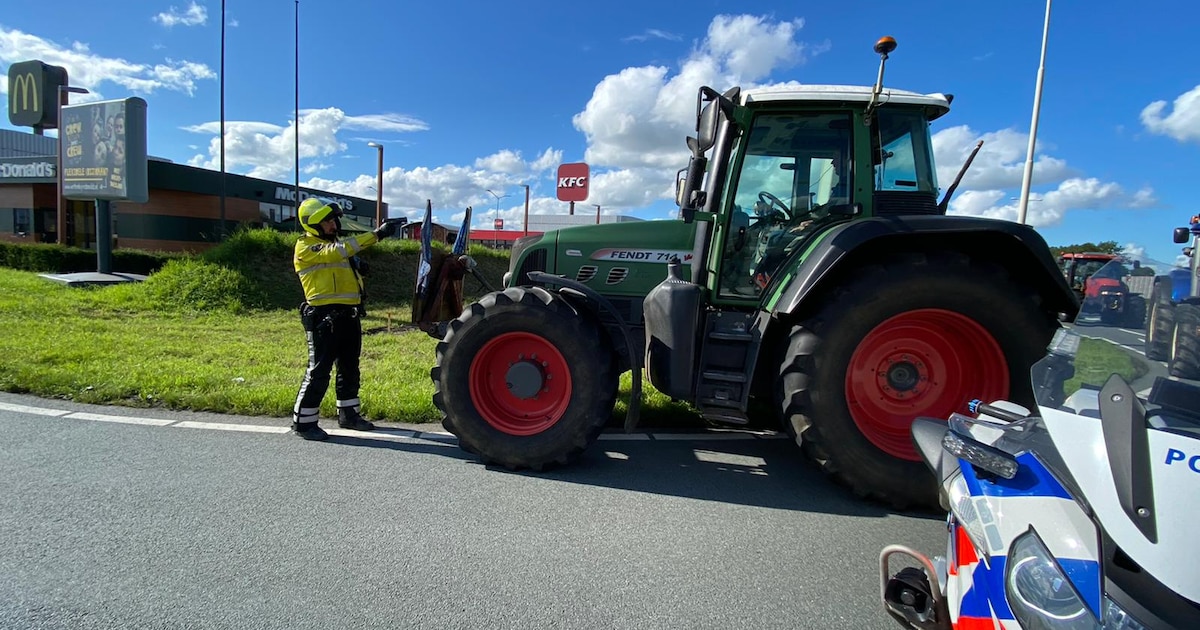 Nieuws gemist? Boer die motoragent bedreigde is af van justitie. En: enórme paardenspeeltuin bij Emp
