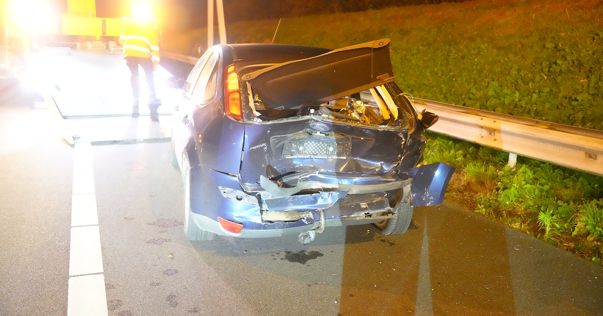 Veel vertraging op snelweg bij Meppel door botsing.