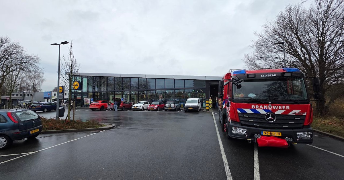Gas ontsnapt in magazijn: deel supermarkt ontruimd