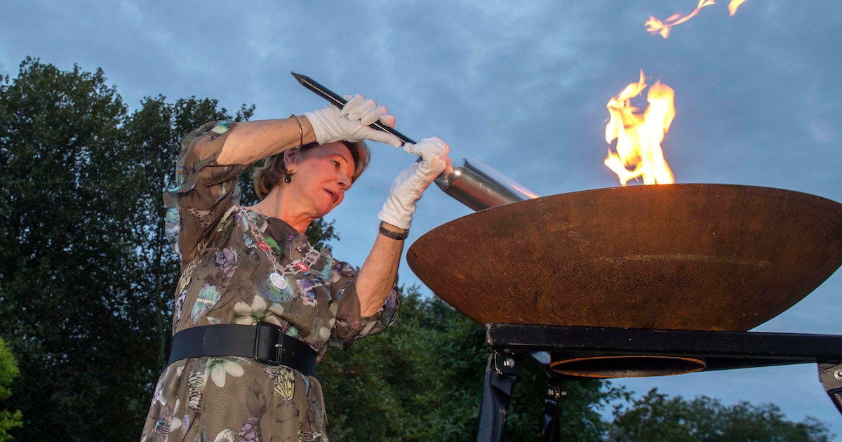 Voorster lopers halen Bevrijdingsvuur op in Wageningen