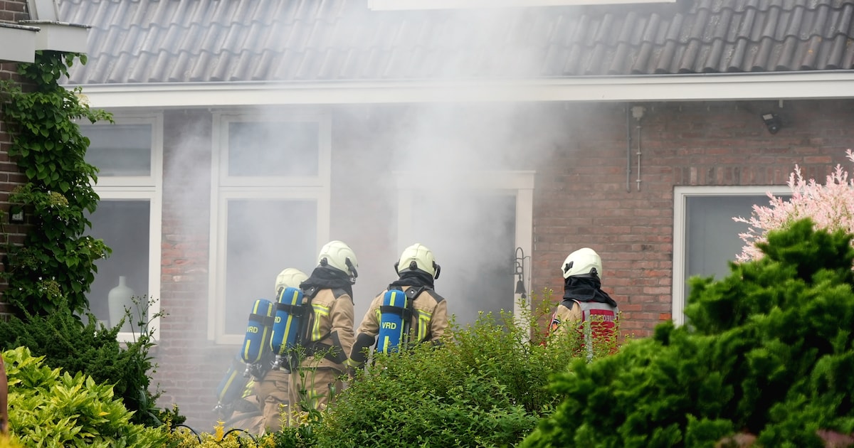 Woning vol rook na meterkastbrand in Fluitenberg