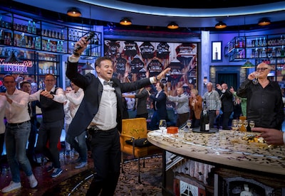 KIJK | Groot feest in studio VI na winst Televizier-Ring, Genee ‘bedankt’ critici in Carré