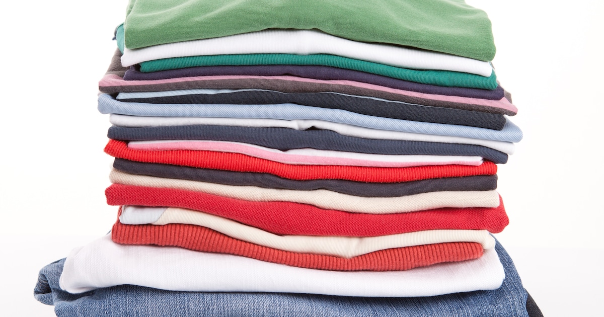 Kleding- en speelgoedbeurs Swifterbant maakt twee goede doelen blij