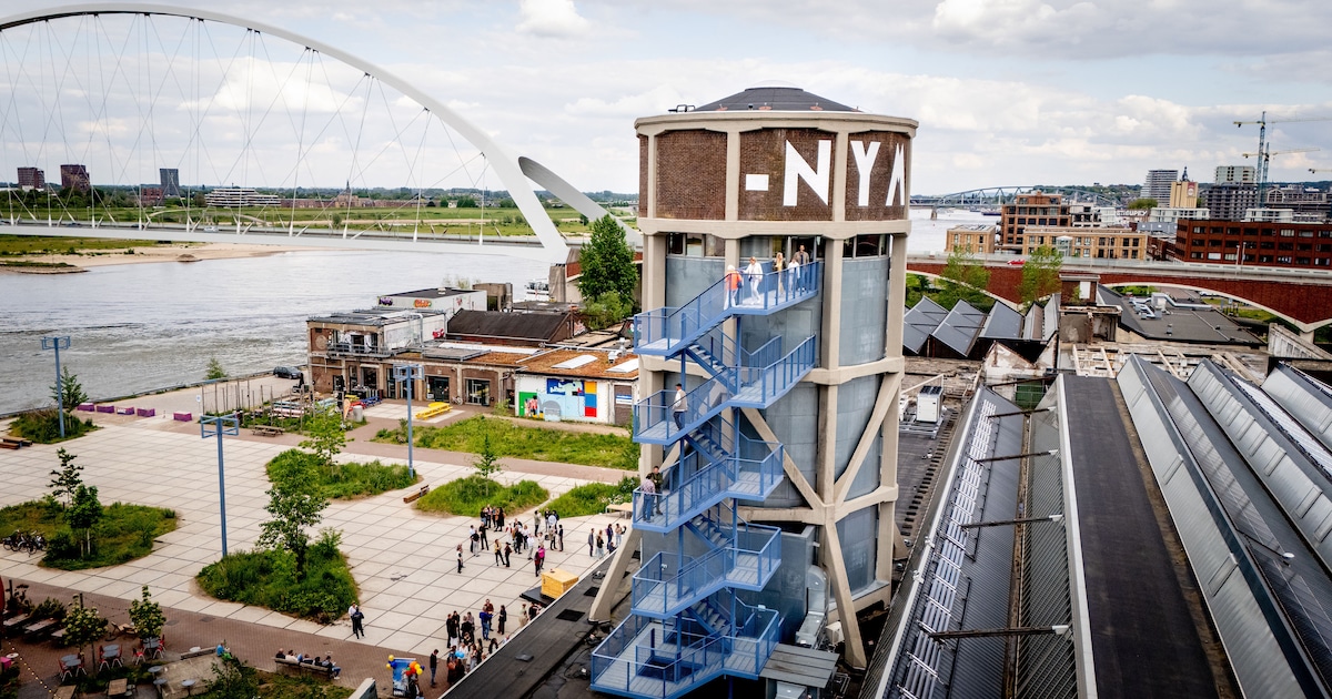 Feest bij Nyma-watertoren: nieuw leven voor industrieel icoon én een prijs