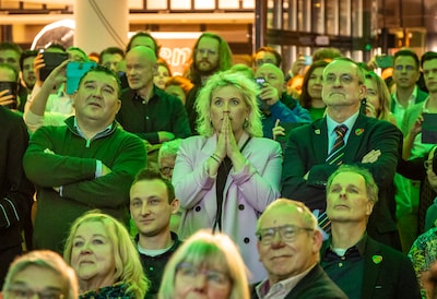 Lokaal Apeldoorn voorlopig de grootste • Zetels uitgesmeerd over 14 partijen, één partij valt buiten