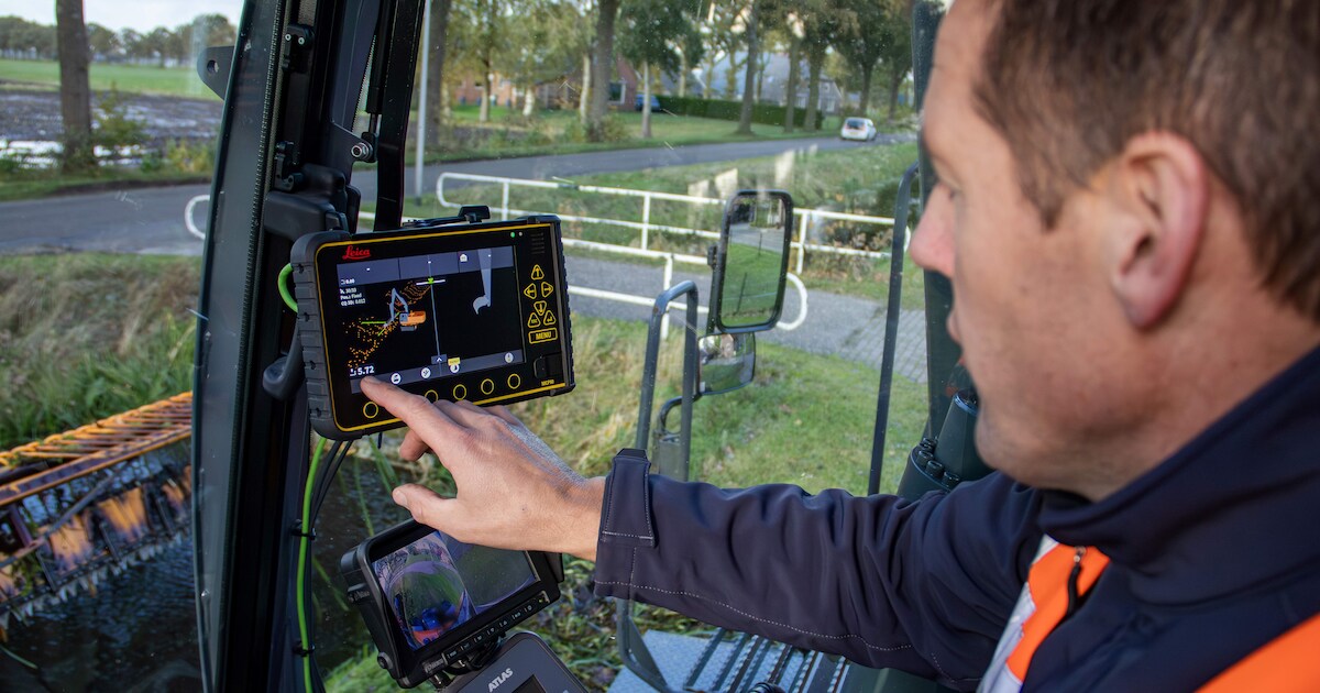 WDODelta werkt met slimme kranen voor slootonderhoud | Zwolle | De ...