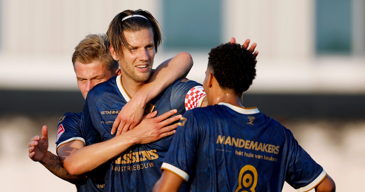 Degradant RKC begint seizoen in Keuken Kampioen Divisie met nipte zege, Jong PSV verslaat FC Emmen
