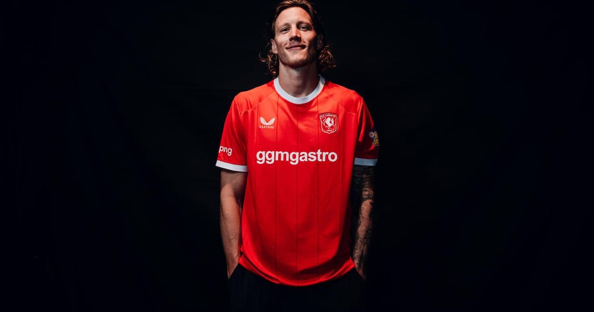 Hoe FC Twente en Wout Weghorst ver van elkaar de presentatie in elkaar knutselden