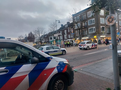 Vechtpartij bij McDonald’s in Apeldoorn, mogelijk vuurwerk afgestoken